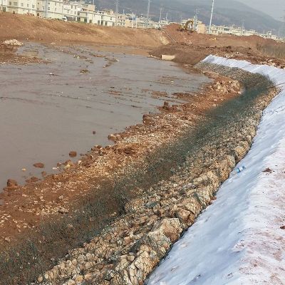石笼护坡应用于东辽县强化河道环境治理工程
